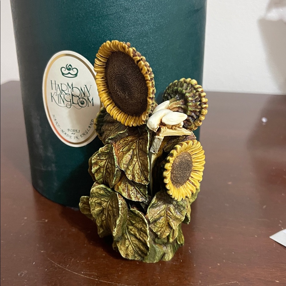 Harmony Kingdom Sinflowers Figurine Box